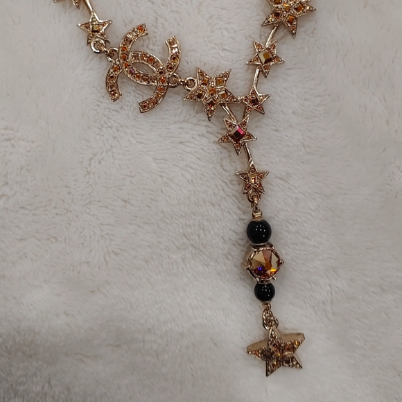 Chanel Necklace - Picture 4 of 8